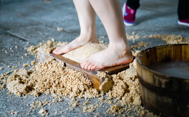 酿酒踩曲的作用有哪些