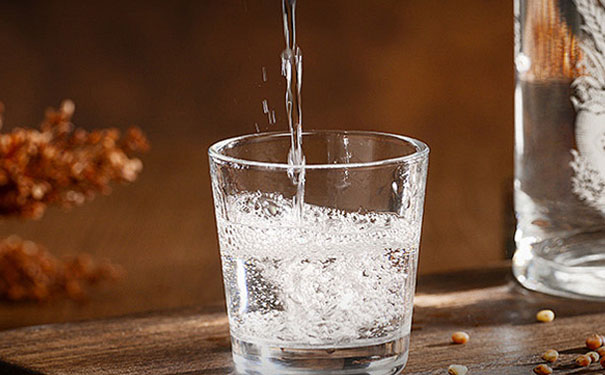 浓香型白酒的口感特点