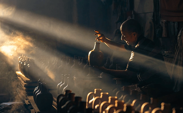 白酒文化的底蕴体现在哪里