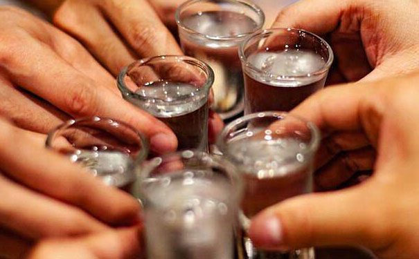 喝酒对身体的好处和坏处