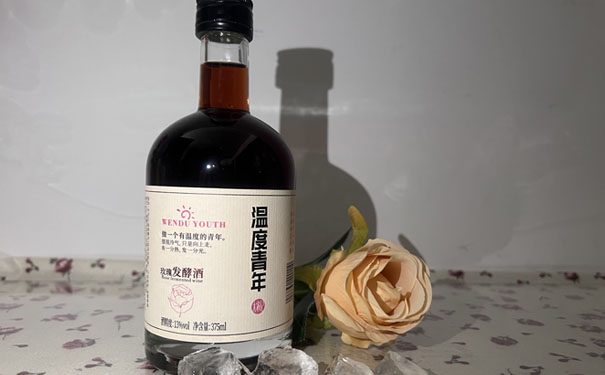 玫瑰发酵果酒的酿制方法