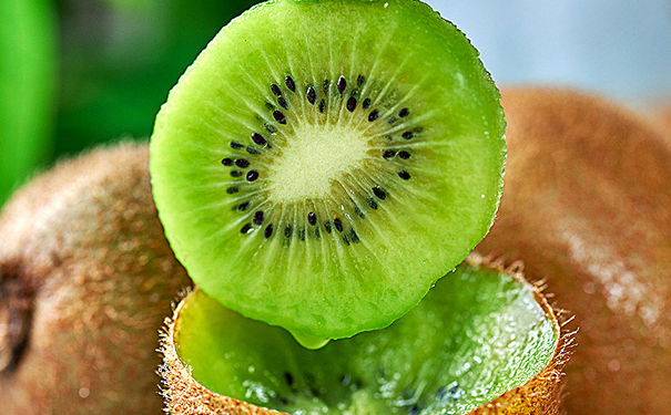 猕猴桃酒有什么好处和坏处