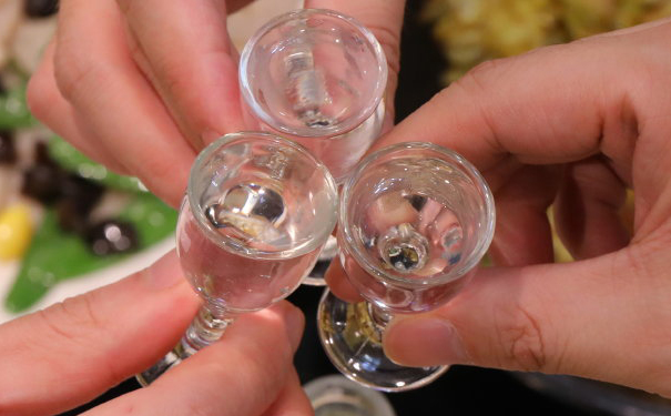 消费者热衷散酒的原因