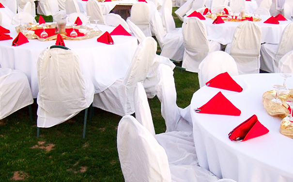 婚宴喜宴需要找散酒厂家定散酒吗