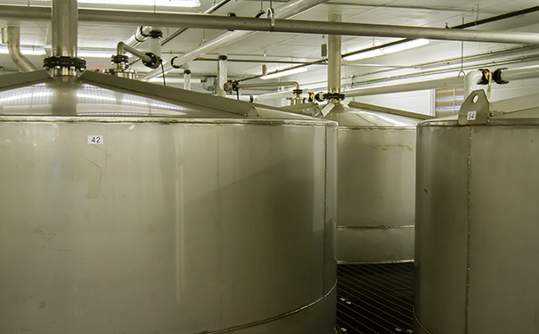 散酒现代储存设备可能造成的污染