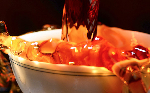 秋天很适合喝非遗黄酒