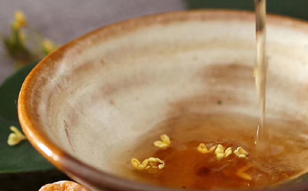 桂花与米酒之间的故事