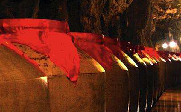 长久保存白酒:选择适宜容器与存放位置