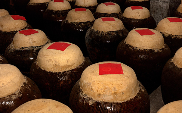 黄酒爱好者的指南:如何在家专业储存黄酒