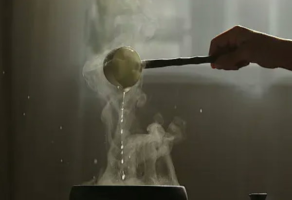 白酒适合加热喝吗，加热后的白酒有什么好处 