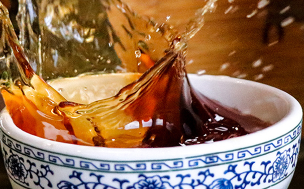 黄酒的种类与地域特色:中国黄酒文化的深度游历