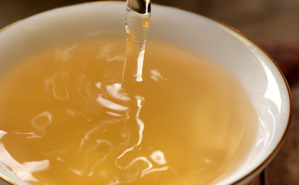 黄酒与现代餐饮:融合与创新的美食伴侣