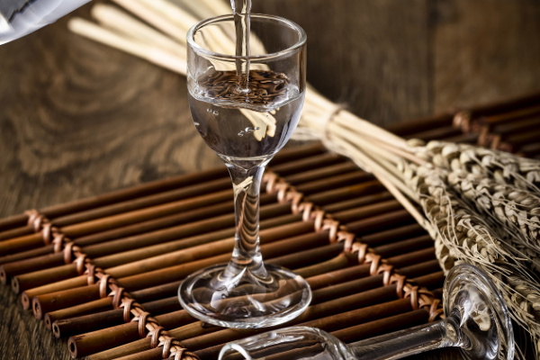 散酒代理成本低，如何保证产品质量稳定？